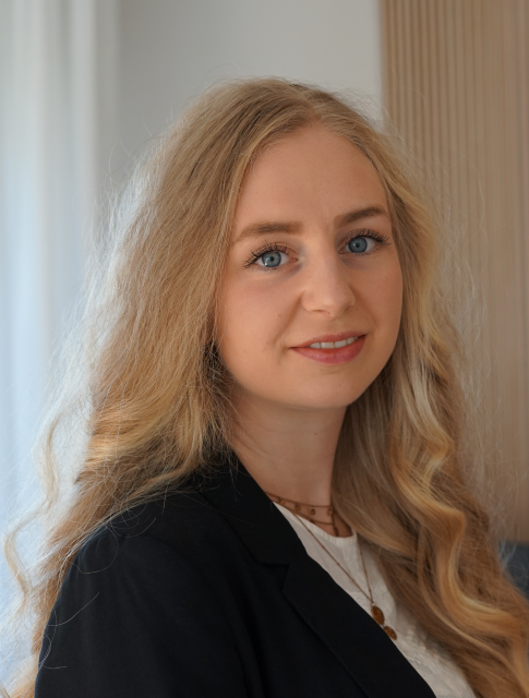 Glund, Antonia