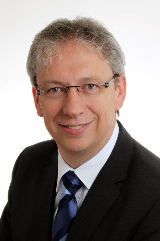 Dr. <b>Christoph Schneider</b> - portrait_dr._schneider